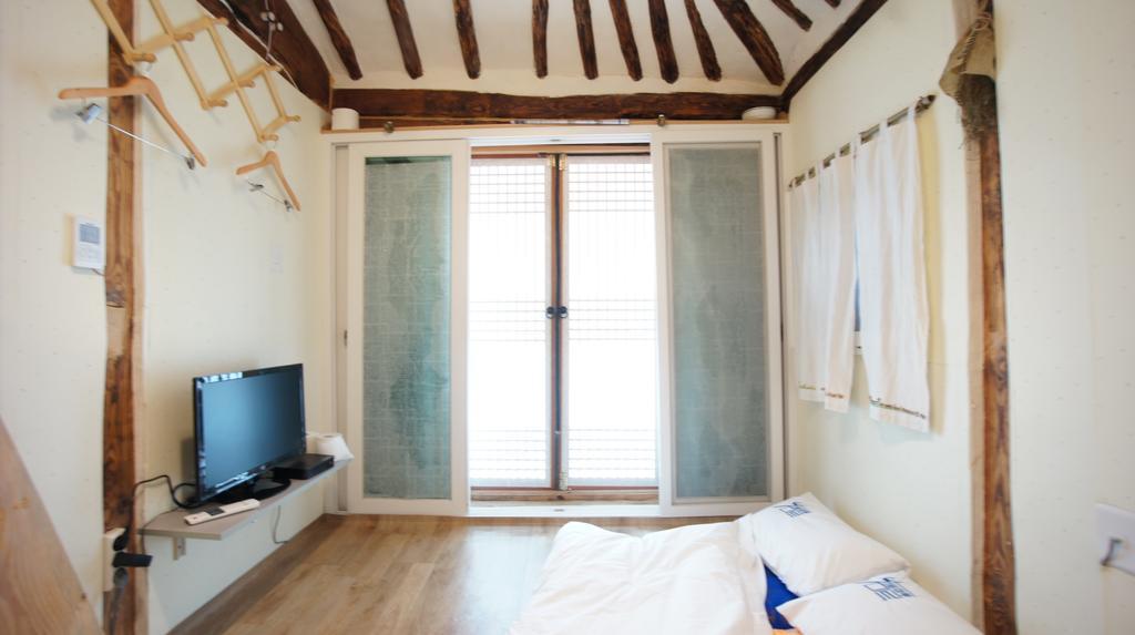 1928 Suimmaru Hanok Guesthouse Čondžu Pokoj fotografie
